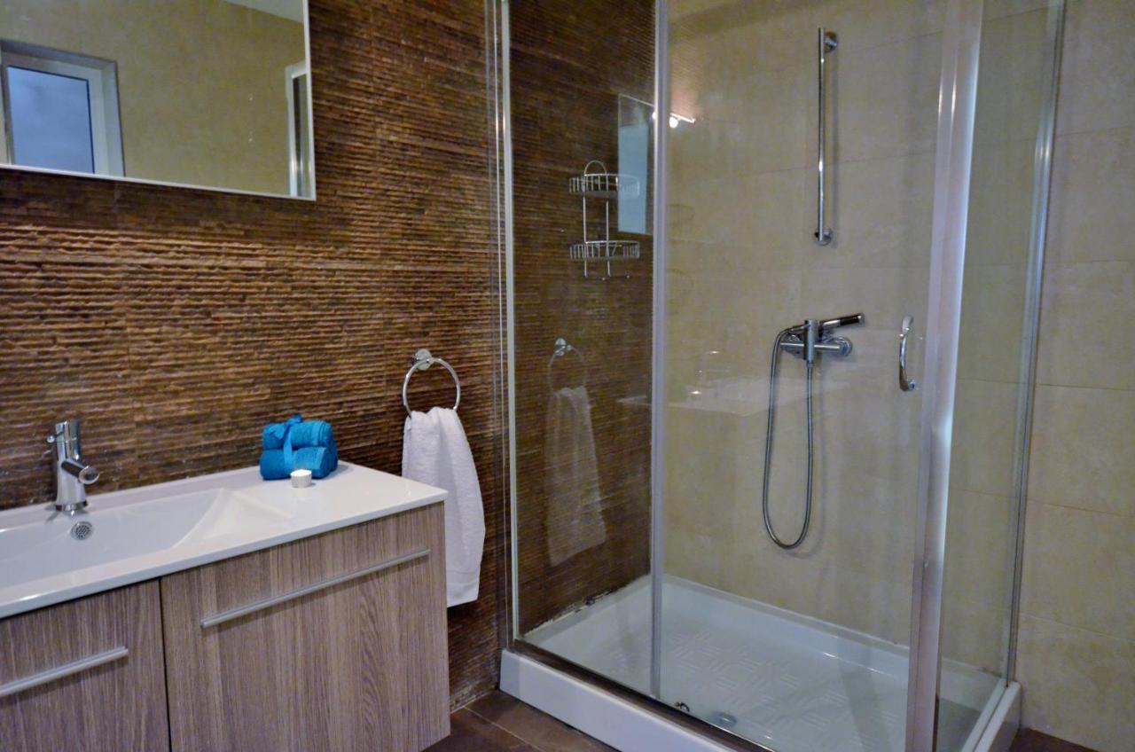 Апартаменты Large St Julians Central 2 Сент Джулианс Экстерьер фото